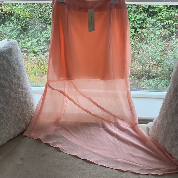 Beautiful Long/Mini Fitted/Flowing Skirt! Sz~S~NWT~Francesca’s - Picture 2 of 10